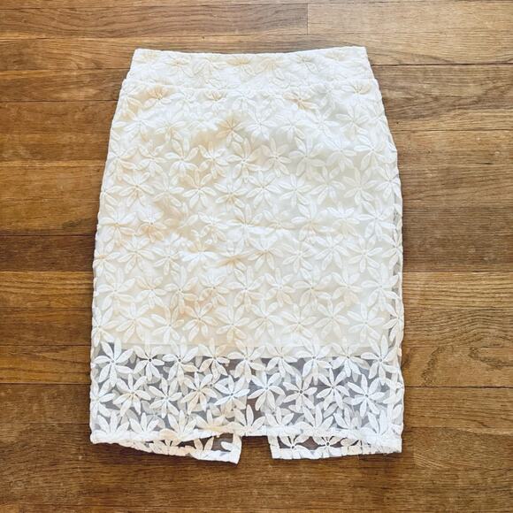 NWT Maurice's cream crocheted overlay midi pencil skirt size medium M
 b7 - Picture 1 of 5